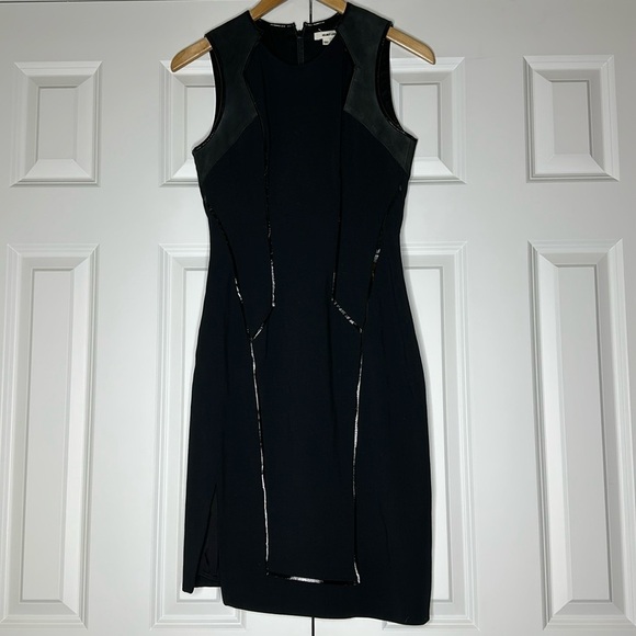 HELMUT LANG Suiting Dress with Leather Trim - Picture 5 of 11